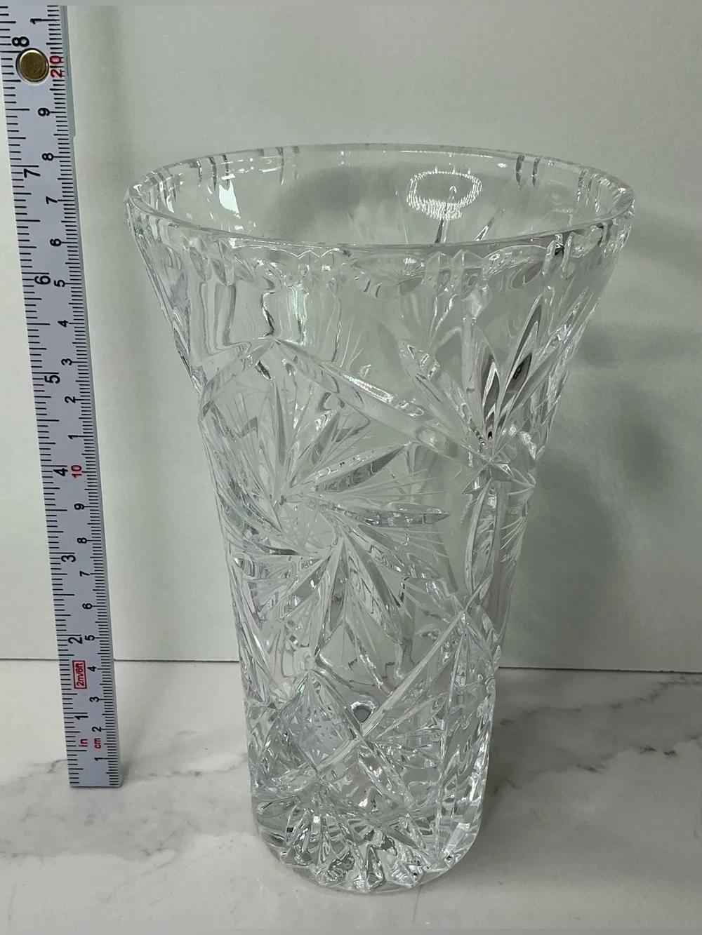 Vintage Thick Lead Crystal Cut Glass Vase Pinwheel Starburst Flared Scallop 7”